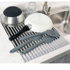 Multifunctional silicone house  roll up dish drying rack over the sink