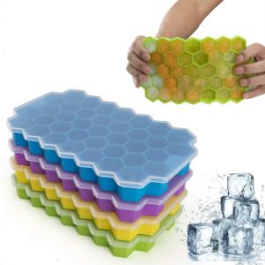 BPA Free 37 Cavity Honeycomb Silicone Ice Cube Container Maker Mini Silicone Ice Cube Tray with lid